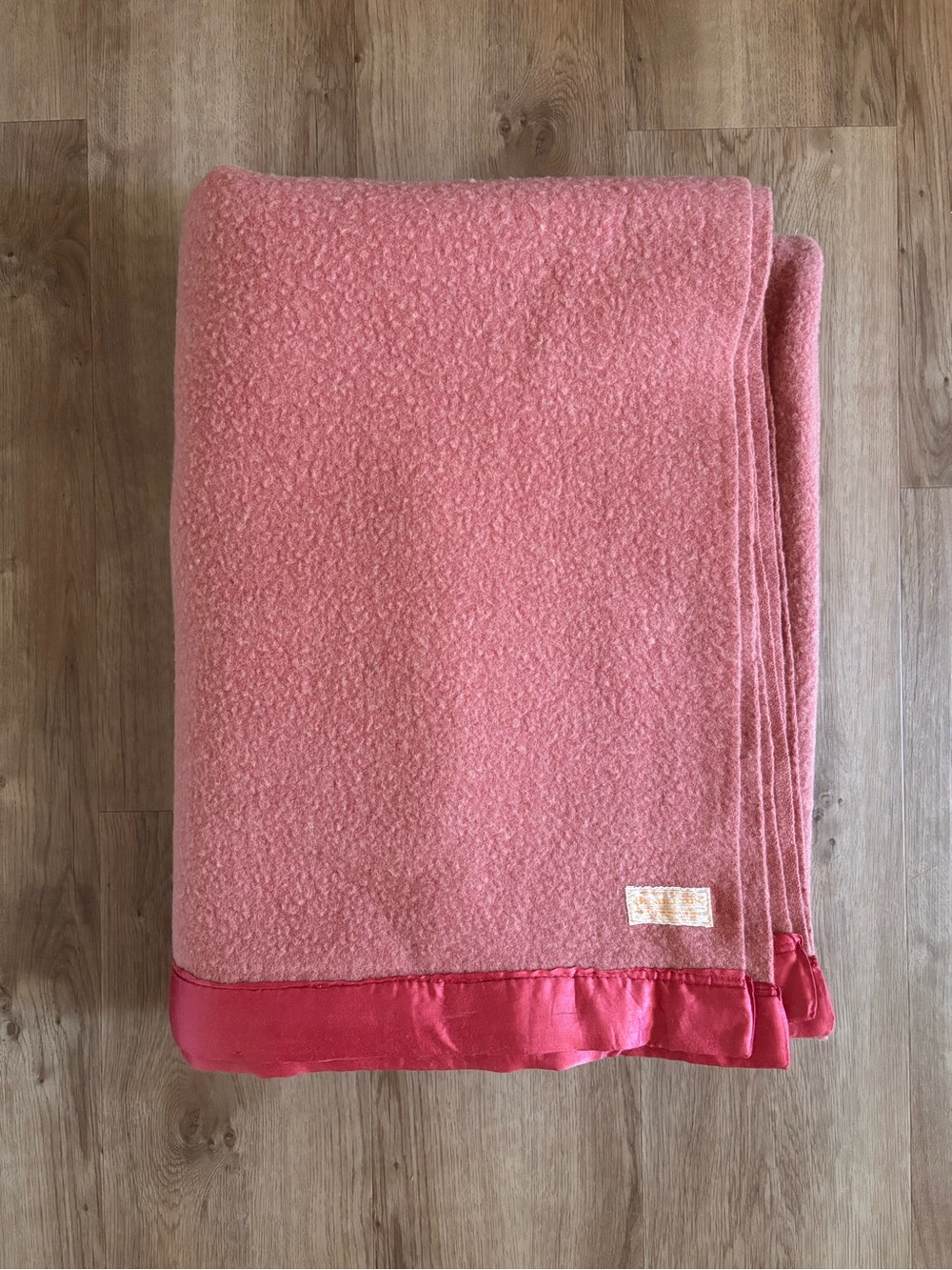 Vintage Pendleton Wool Blanket with Satin Trim 80x62 Pink Rose Mauve Large Throw